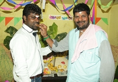 Ganja Karuppu Celebrate Kavingar Kitchen Photos