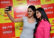 Selfie Raja Team At Radio Mirchi Photos