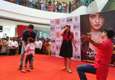 Hatestory 2  Stars Promoting thier movie Fun wtih thier fans 