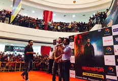 Varun Dhawan Nawazuddin Siddiqui Promotes Badlapur At Pune