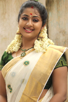South Indian actress in Kerala Traditional Saree