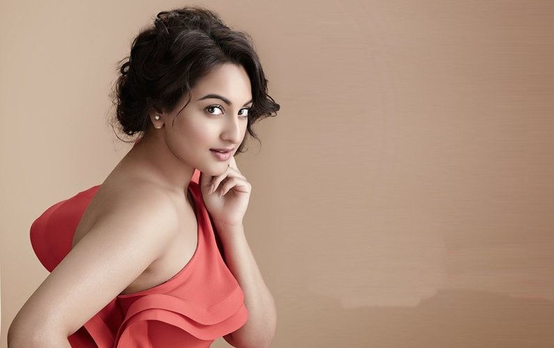 Sonakshi Sinha Sonakshi Sinha