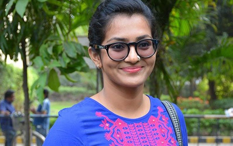 Mammootty fan arrested for cyber bullying actress Parvathy