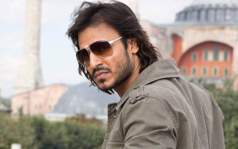Vivek Anand Oberoi Vivek Anand Oberoi