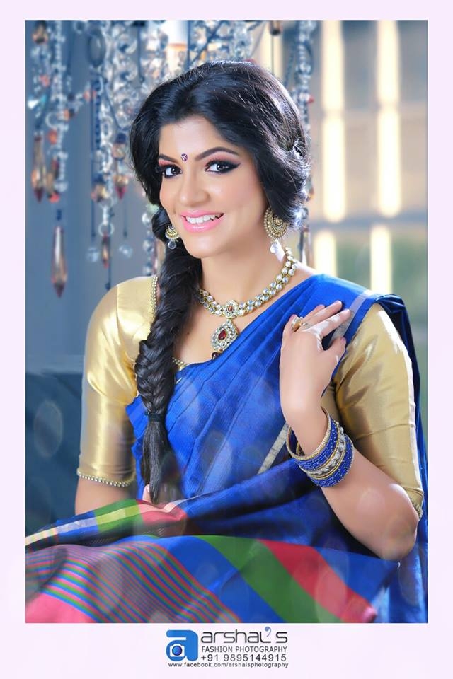 Aparna Balamurali Beautiful HD Photos & Mobile Wallpapers HD  (Android/iPhone) (1080p) - #2… | Most beautiful indian actress, Beautiful  indian actress, Indian beauty